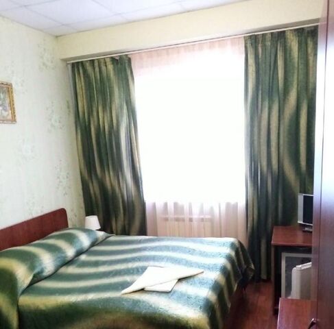 комната р-н Красноперекопский дом 10а фото