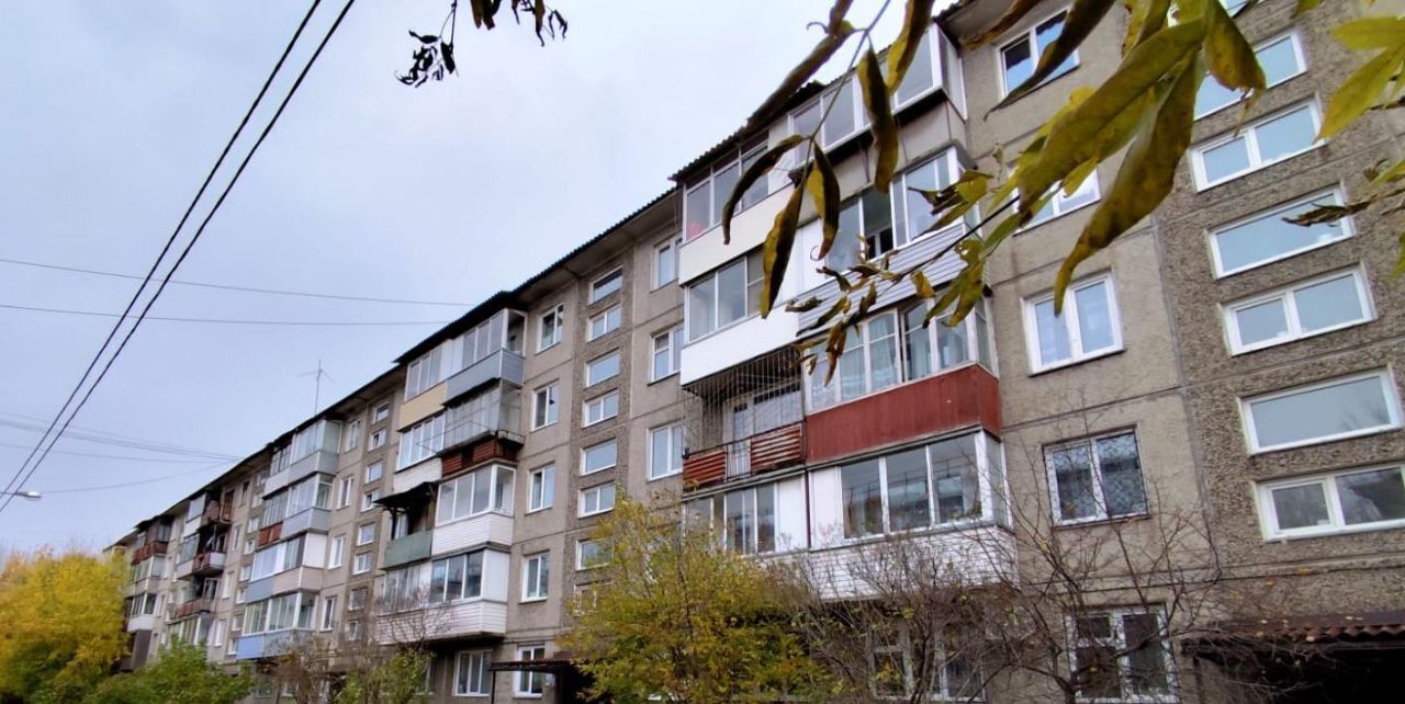квартира г Красноярск р-н Свердловский ул Семафорная 243а фото 1