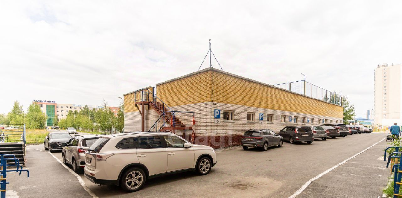 квартира г Сургут ул 30 лет Победы 36 20А фото 11