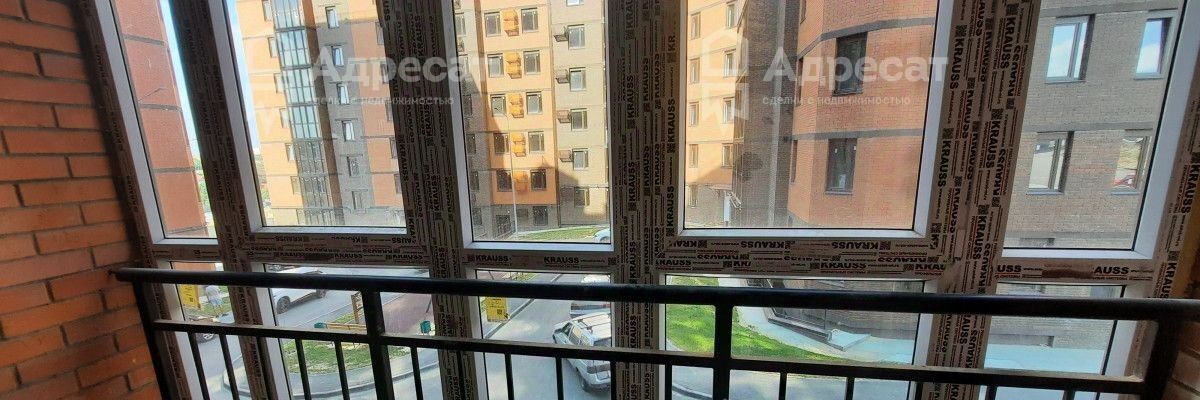квартира г Волгоград р-н Кировский ул 70-летия Победы 21а фото 3