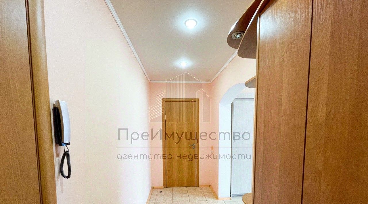 квартира г Челябинск р-н Центральный ул Братьев Кашириных 159 фото 11