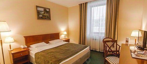 комната г Казань метро Площадь Тукая ул Баумана 80/7 фото 1