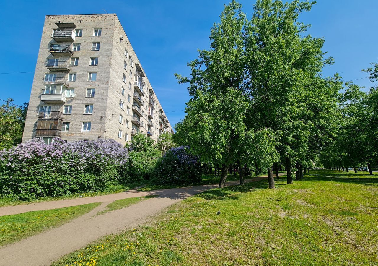 квартира г Санкт-Петербург метро Площадь Мужества ул Карбышева 4к/1 округ Светлановское фото 21