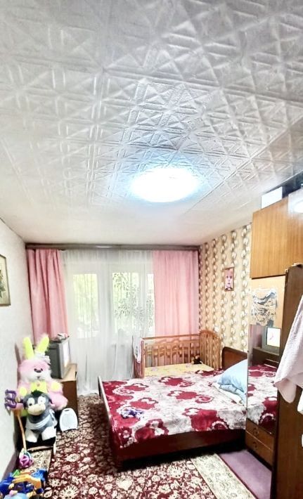 комната г Волгоград р-н Кировский ул 64-й Армии 20а фото 3