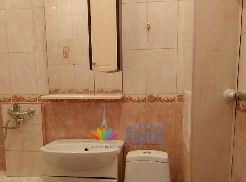 квартира г Новокузнецк р-н Центральный ул Грдины 1 фото 6