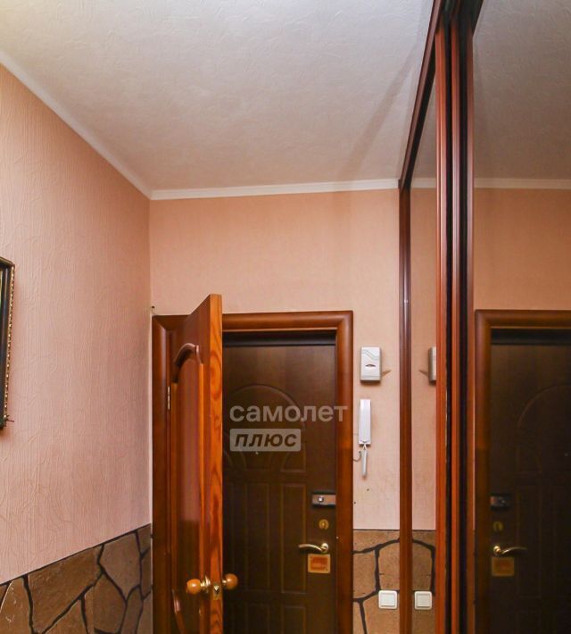 квартира г Сургут 9-10-й микрорайон ул Просвещения 43 фото 30