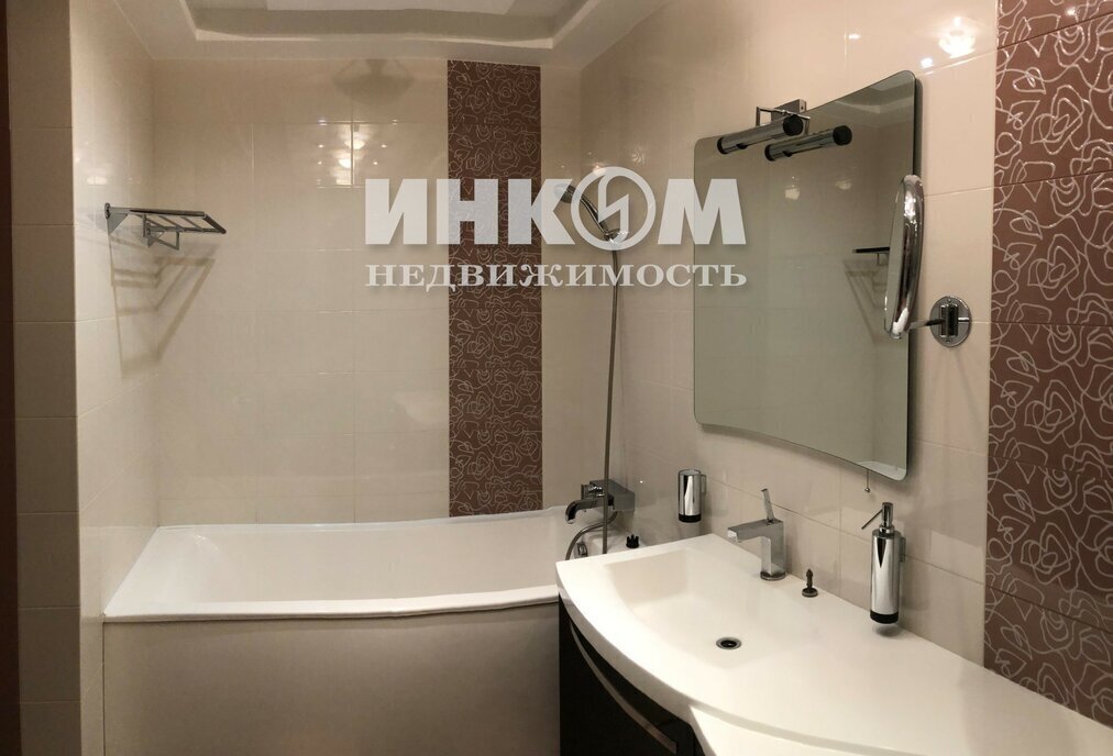 квартира г Москва метро Сетунь ул Толбухина 11к/2 фото 18