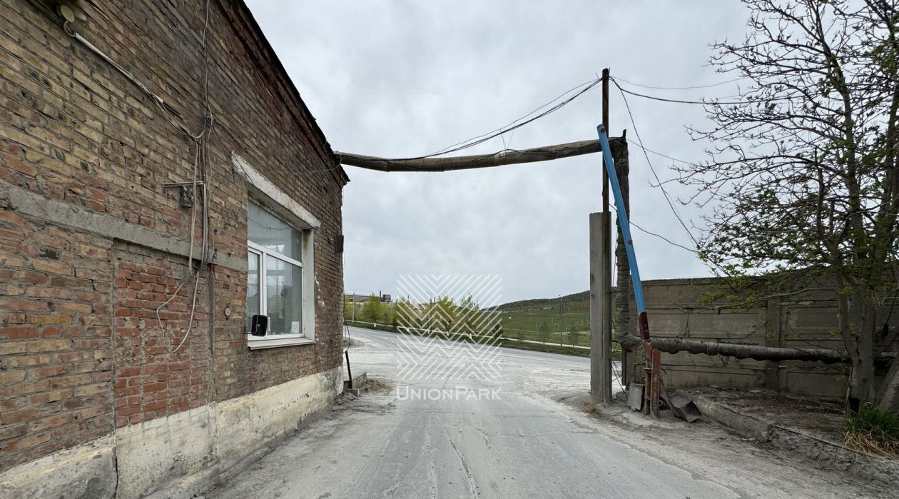 свободного назначения р-н Саткинский г Сатка кв-л 6-й 2 фото 6