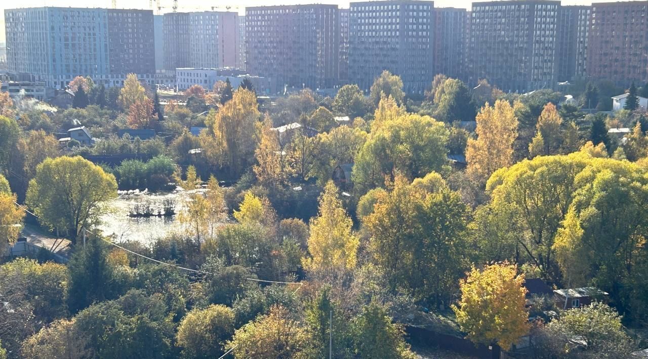 квартира г Москва метро Бунинская аллея метро Щербинка ул. Барышевская Роща, 26 фото 13