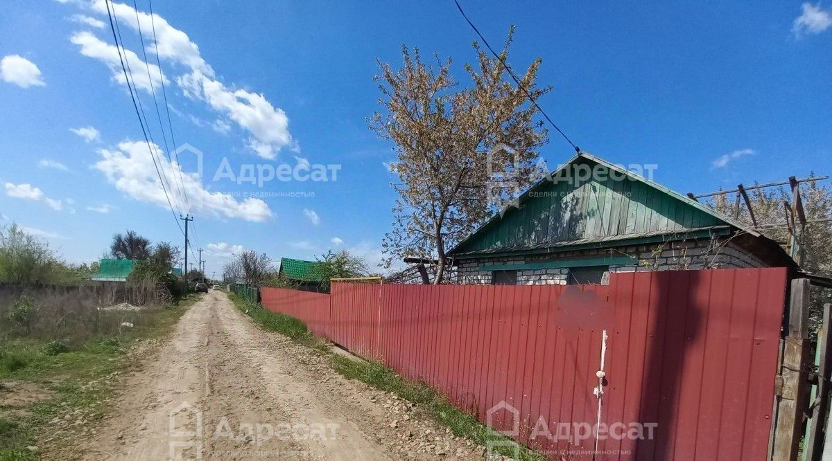 дом г Волжский снт Симиренко ул Центральная фото 1