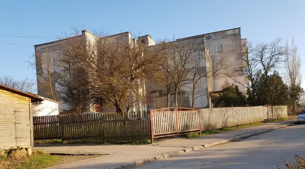 свободного назначения г Евпатория пгт Новоозерное ул Парковая 8а фото 4