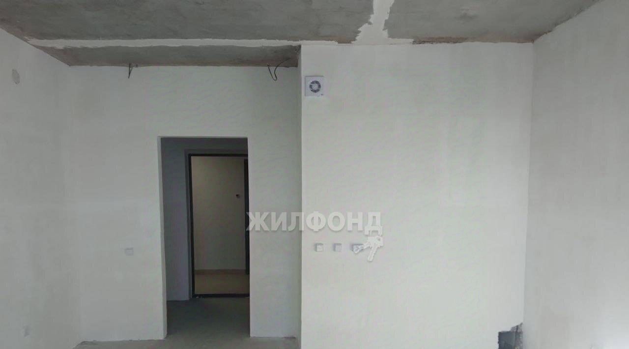 квартира г Абакан ул Ленинского Комсомола 75 фото 1
