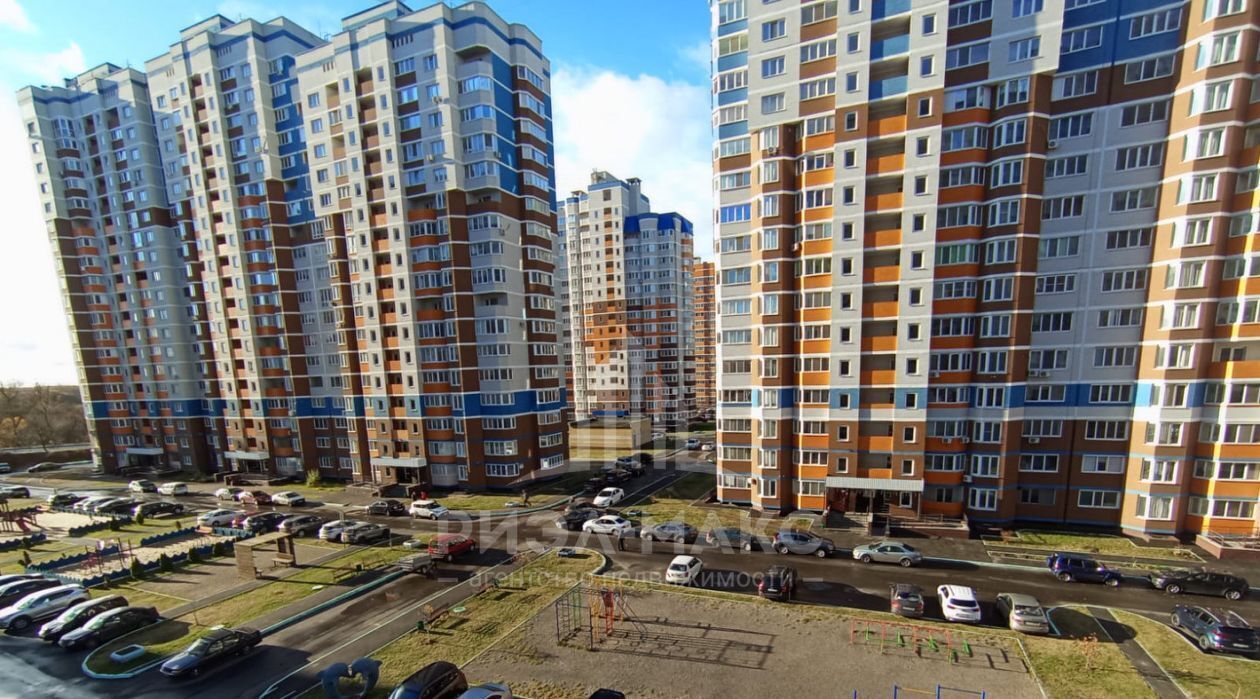 квартира г Брянск р-н Володарский ул Комарова 51 фото 12