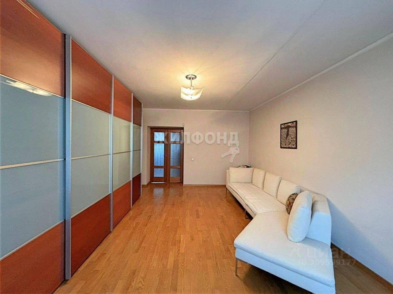 квартира г Новосибирск р-н Центральный ул Серебренниковская 37 фото 2