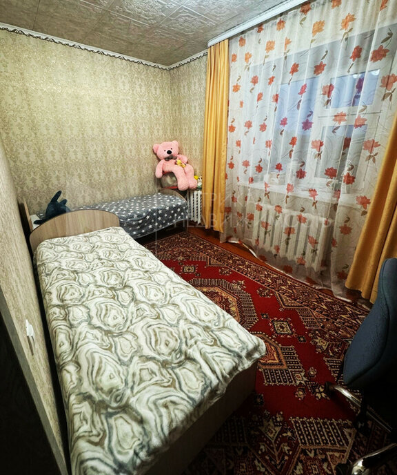 квартира г Ялуторовск ул Новикова 28 фото 4