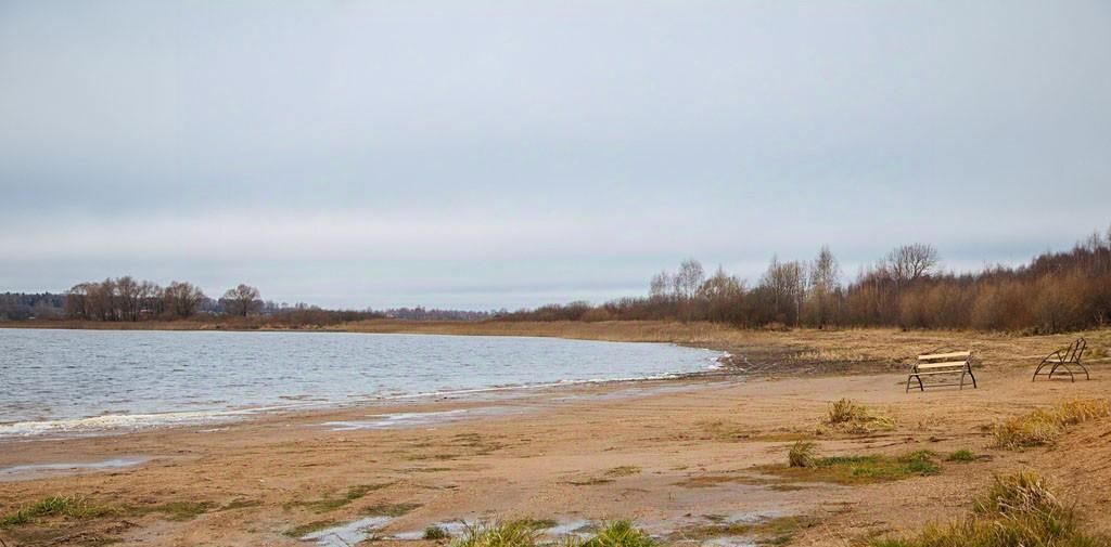 дом городской округ Волоколамский Цветочные Берега кп фото 1