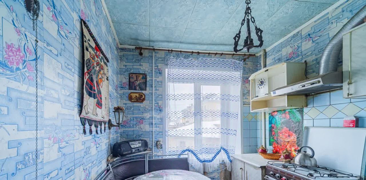 квартира г Саратов р-н Волжский ул им Мичурина И.В. 117 фото 4