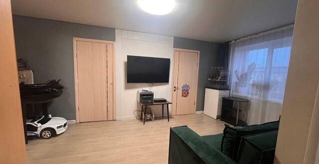 р-н Металлургический дом 4 фото