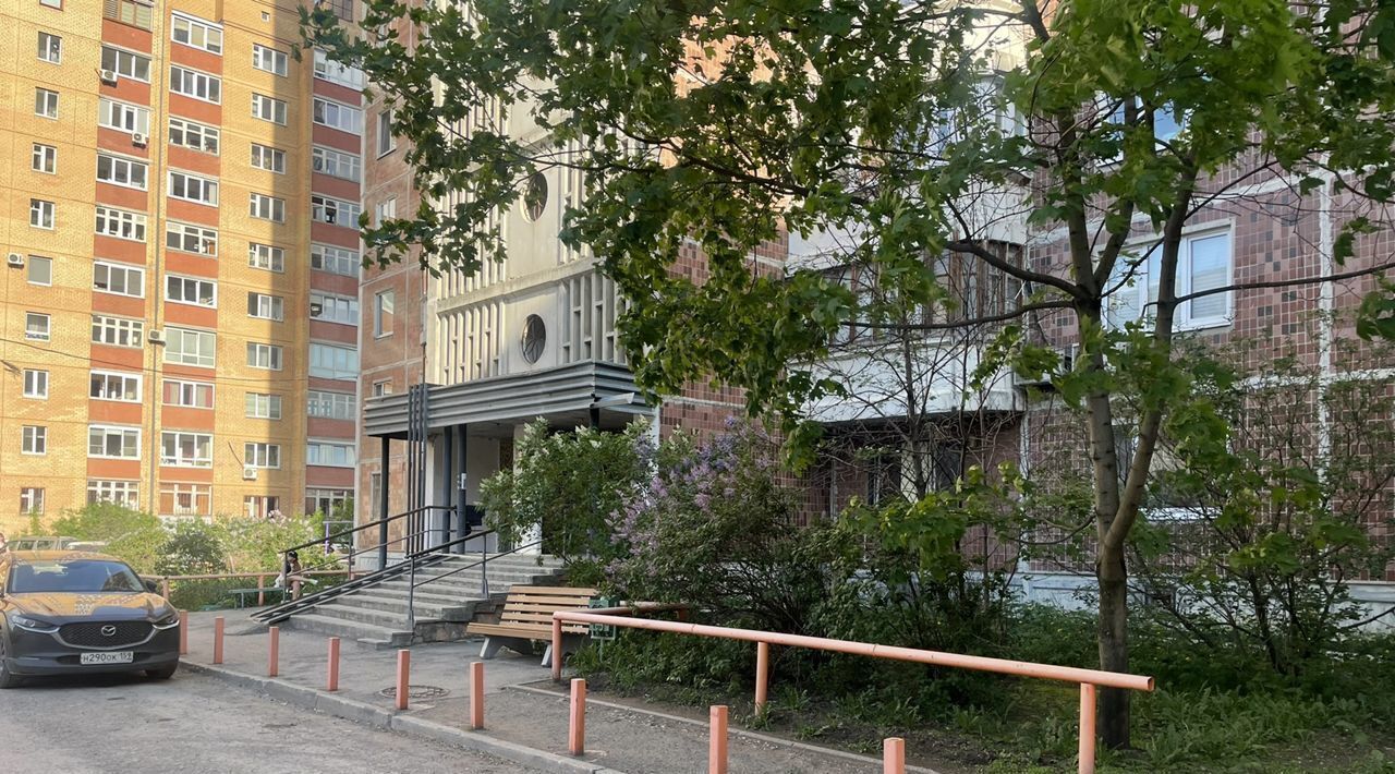 квартира г Пермь р-н Дзержинский ул Куфонина 21а фото 3
