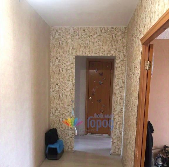 квартира г Новокузнецк р-н Новоильинский ул Космонавтов 6 фото 3