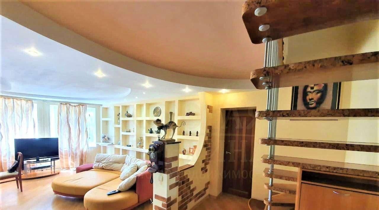 квартира г Белгород 10-й микрорайон Западный ул 60 лет Октября 2а фото 2