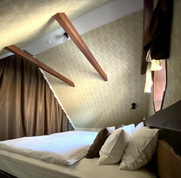 комната г Калининград р-н Центральный ул Тенистая аллея 21а фото 13