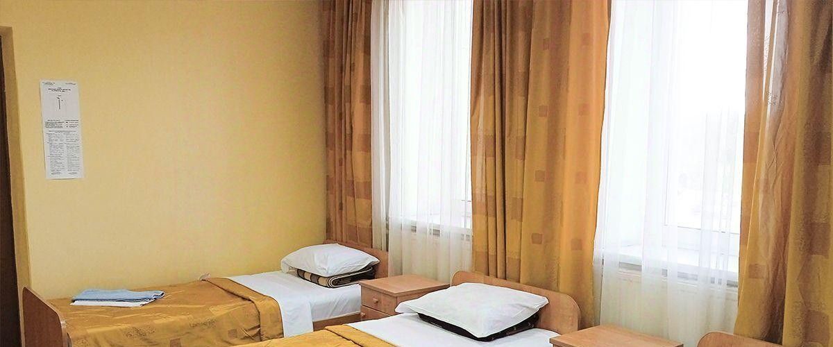 комната г Брянск р-н Володарский ул Речная 2а фото 2