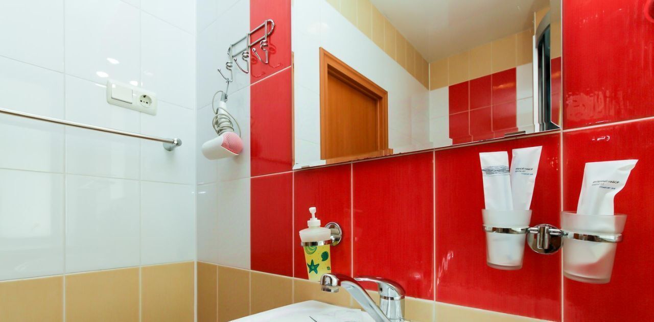комната г Новосибирск ул Советская 57 Площадь Ленина фото 15