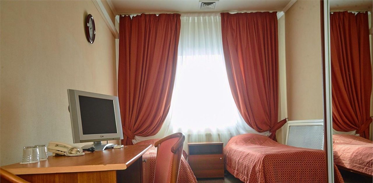 комната г Тюмень р-н Калининский ул Молодежная 76к/1 фото 1