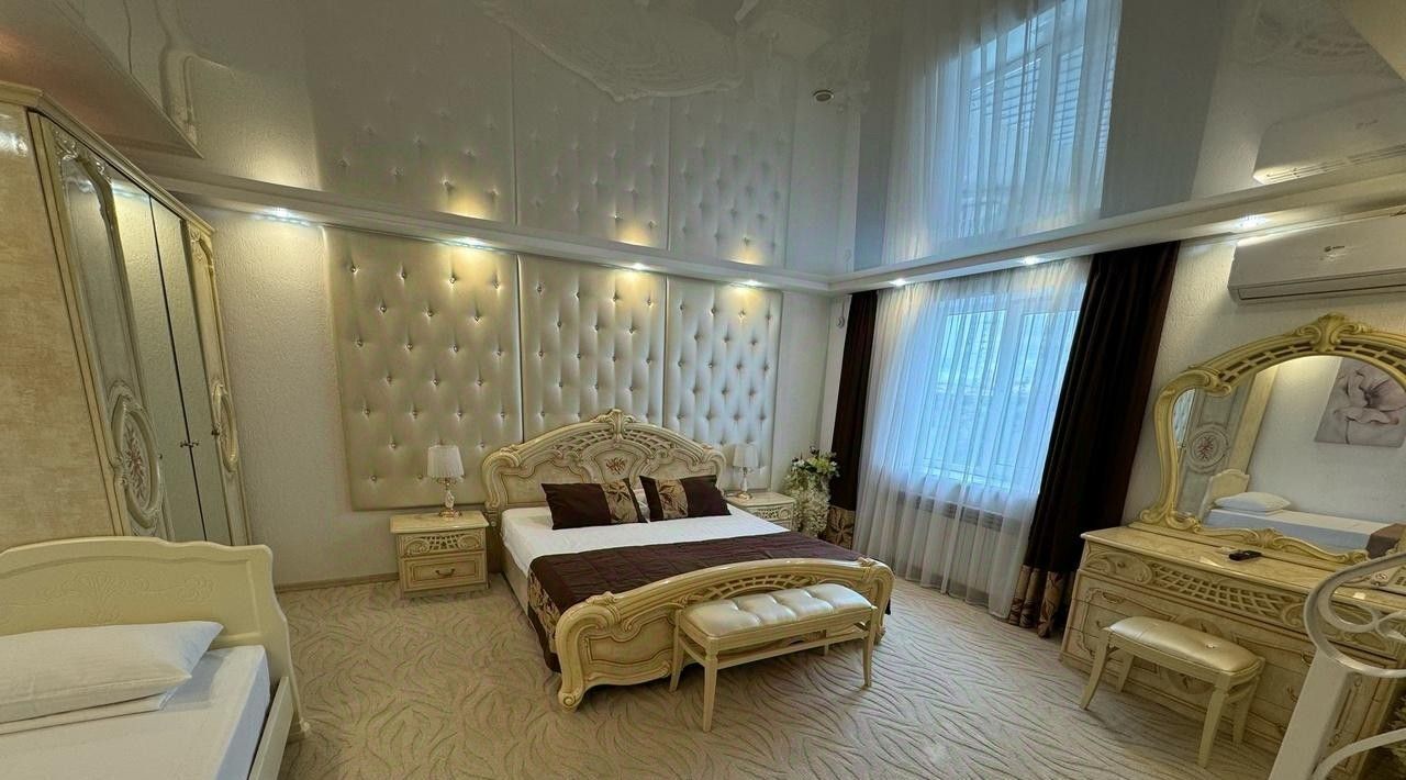 комната г Тюмень р-н Калининский ул Молодежная 80с/9 фото 2