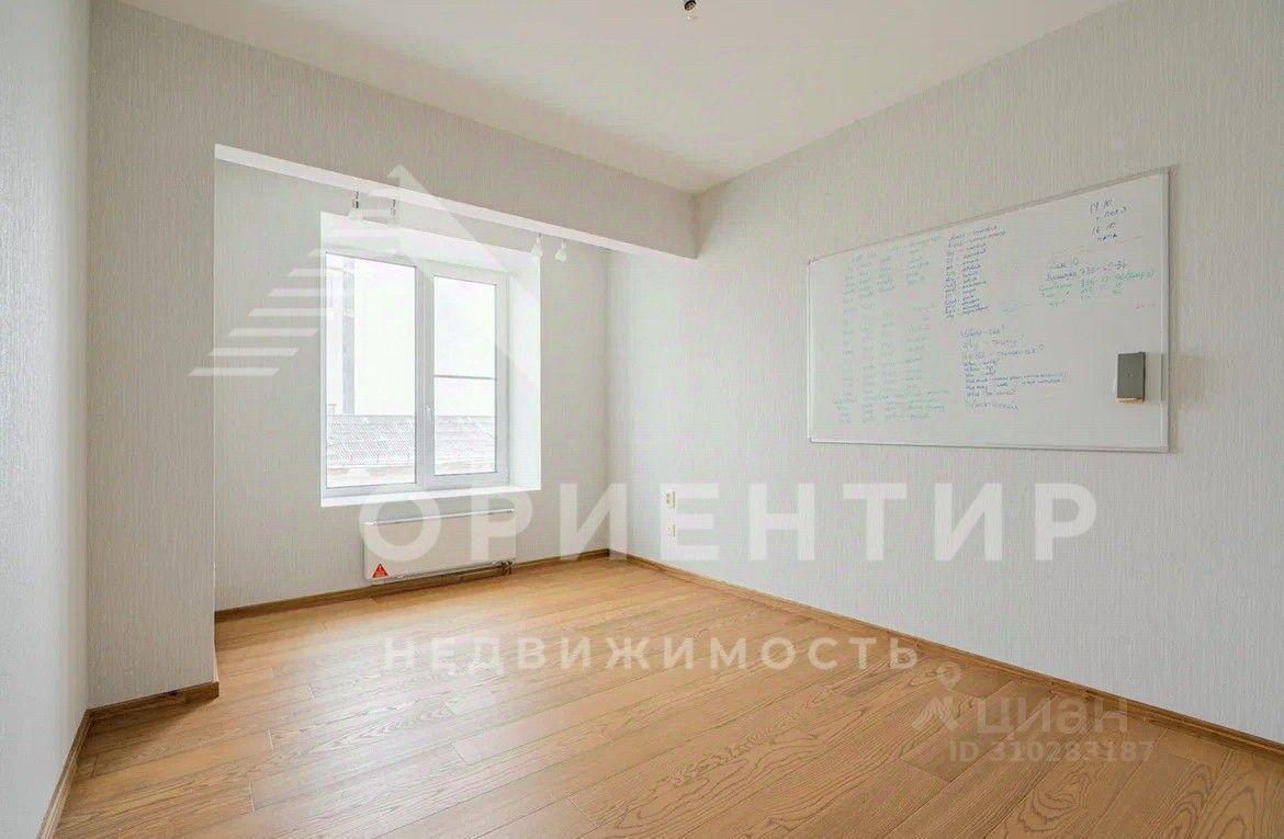 квартира г Екатеринбург р-н Железнодорожный улица Братьев Быковых, 38 фото 6