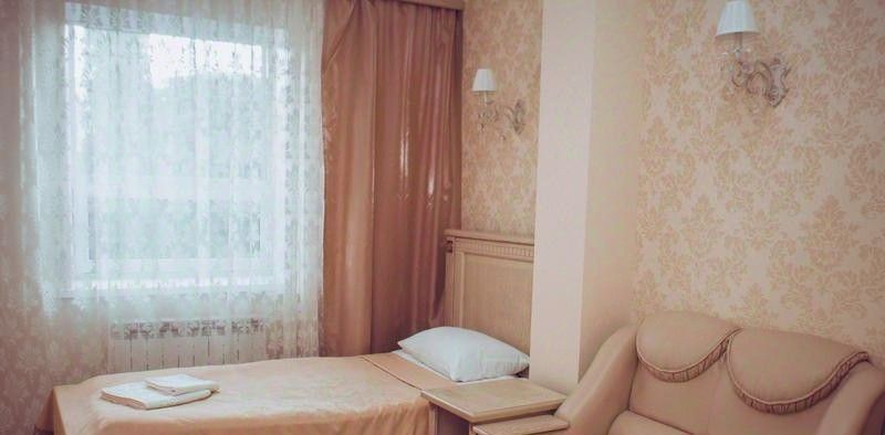 комната г Саратов р-н Фрунзенский ул Вокзальная 2 фото 1