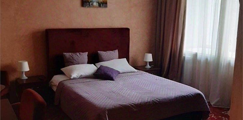 комната г Барнаул р-н Октябрьский ул Путиловская 20г фото 1