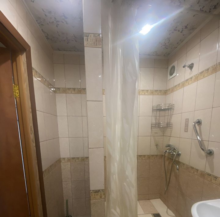 квартира г Прокопьевск р-н Рудничный ул Гайдара 9 фото 11