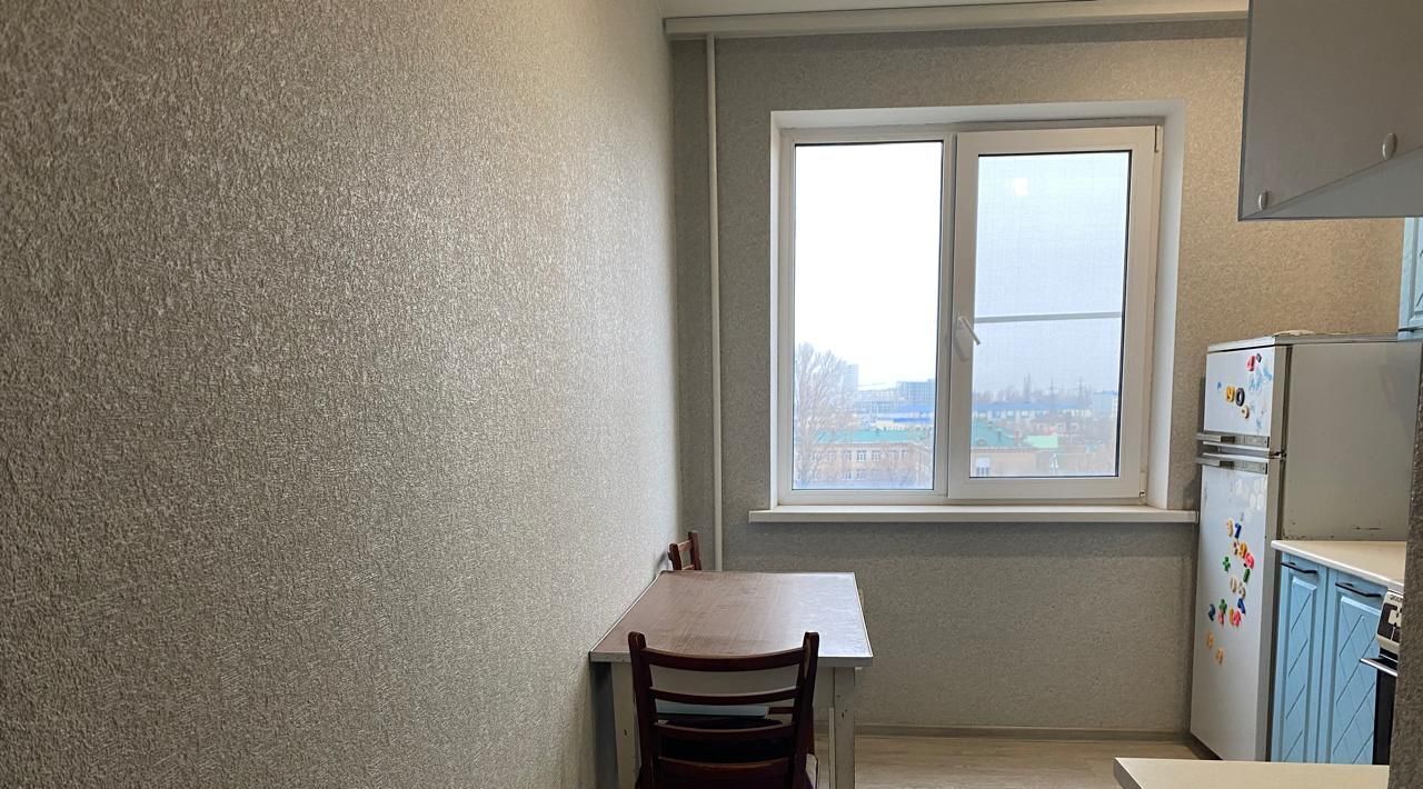 квартира г Волгоград р-н Дзержинский мкр Жилгородок ул Фестивальная 17 фото 3