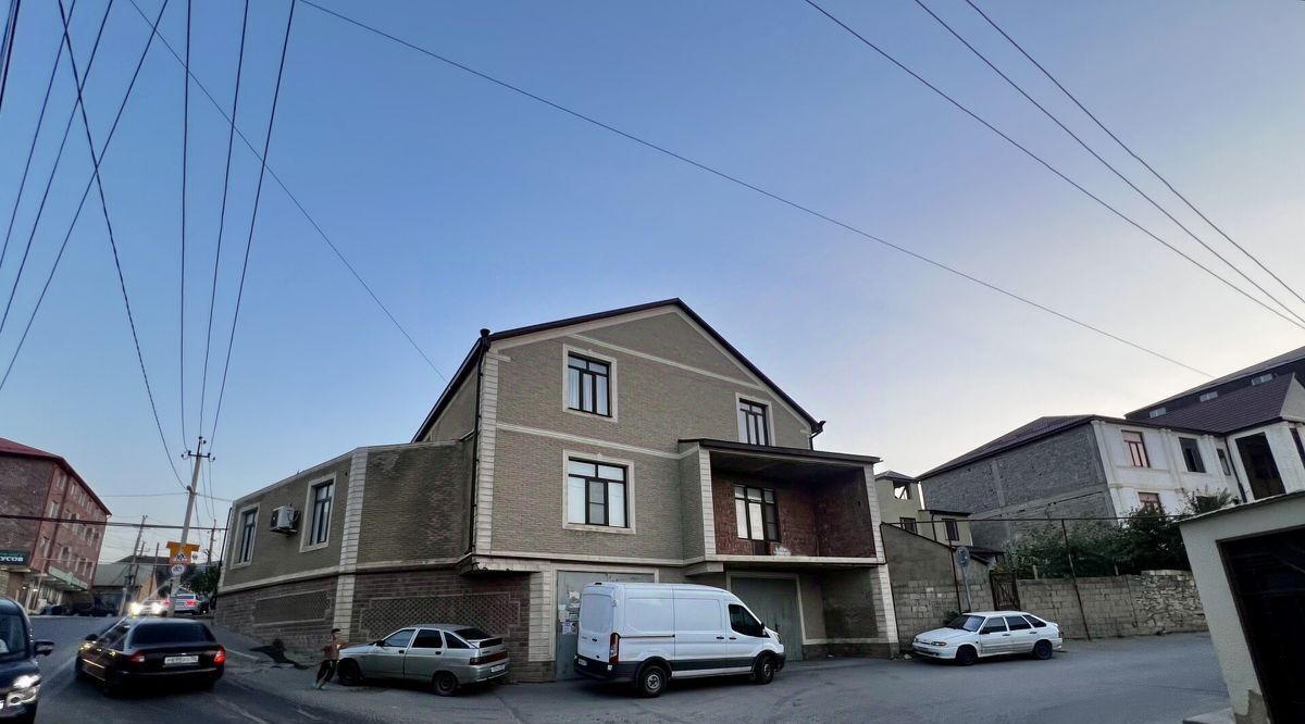 дом г Махачкала городок Научный р-н Кировский ул. Каратинская, 61 фото 1