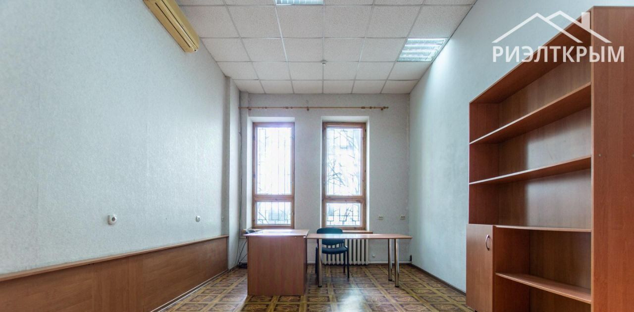 офис г Симферополь р-н Центральный ул Турецкая 12 фото 2