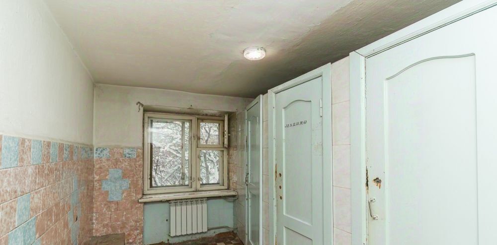 комната г Шелехов кв-л 6-й 13 фото 6