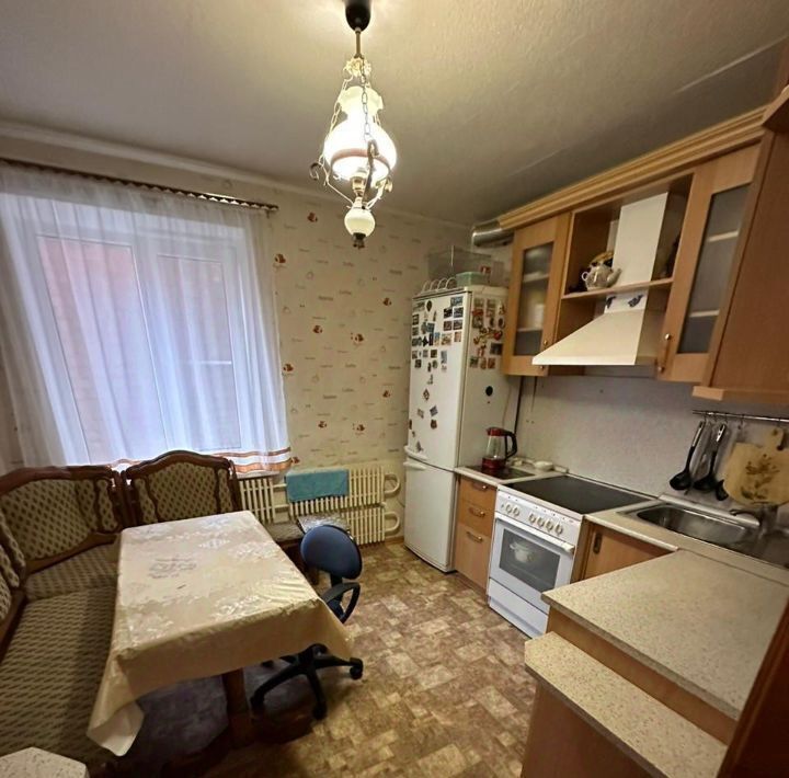 квартира г Старый Оскол Дубрава 1 кв-л, 15 фото 1