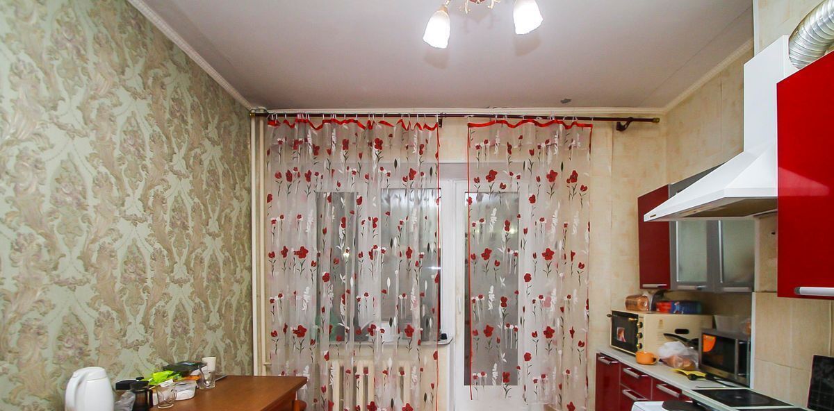 квартира г Сургут ул Флегонта Показаньева 12 5-5А фото 1