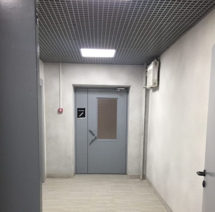 квартира г Саратов р-н Волжский ул Большая Затонская 12 фото 8