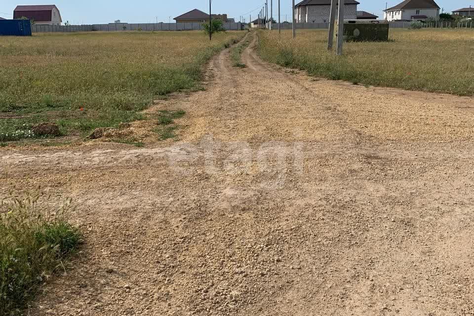 земля р-н Черноморский Новосельское фото 1