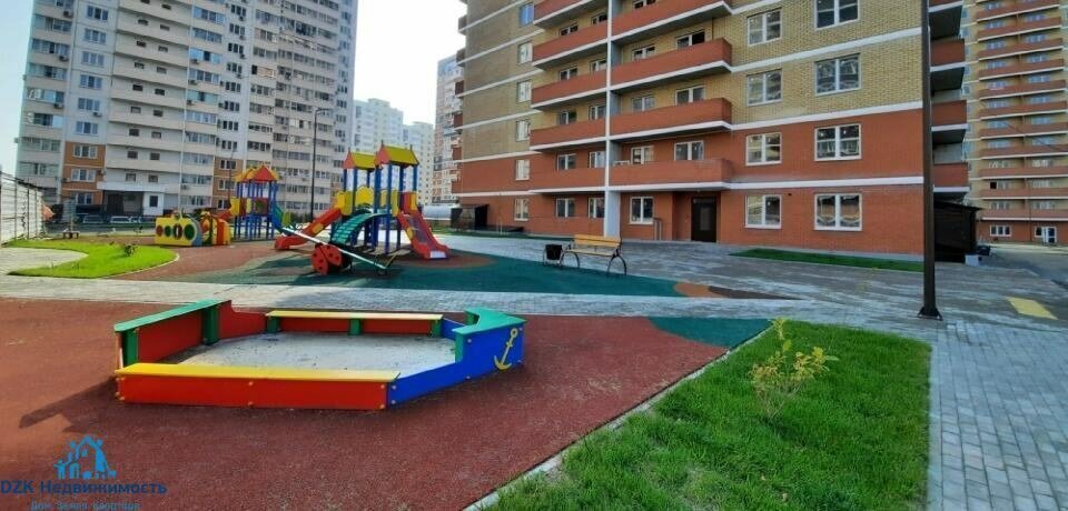 квартира г Краснодар р-н Карасунский пр-кт им. писателя Знаменского 17 Краснодар, микрорайон Почтовый фото 5