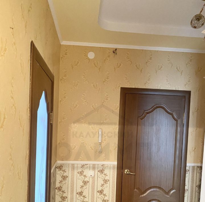 квартира г Калуга р-н Ленинский ул Генерала Попова 18к/3 фото 8