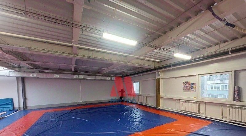 свободного назначения г Ярославль р-н Дзержинский пр-кт Ленинградский 49а фото 1
