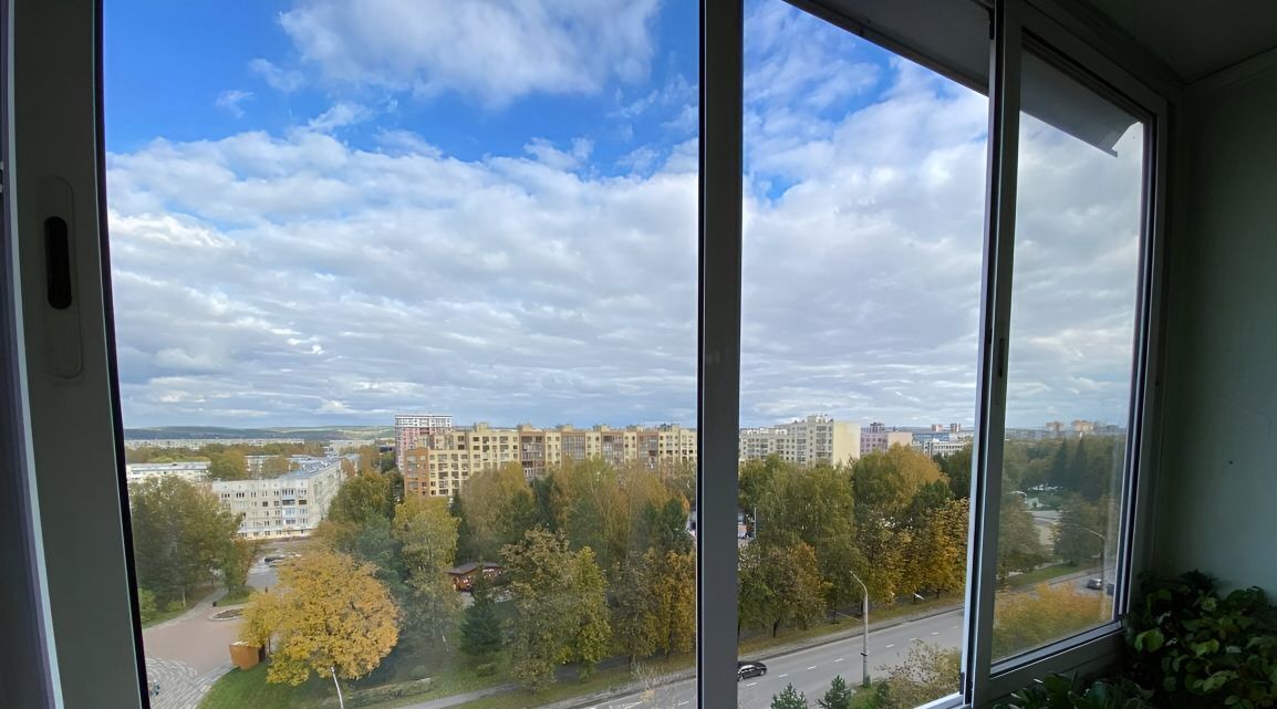 квартира г Кемерово р-н Ленинский б-р Строителей 27 фото 1