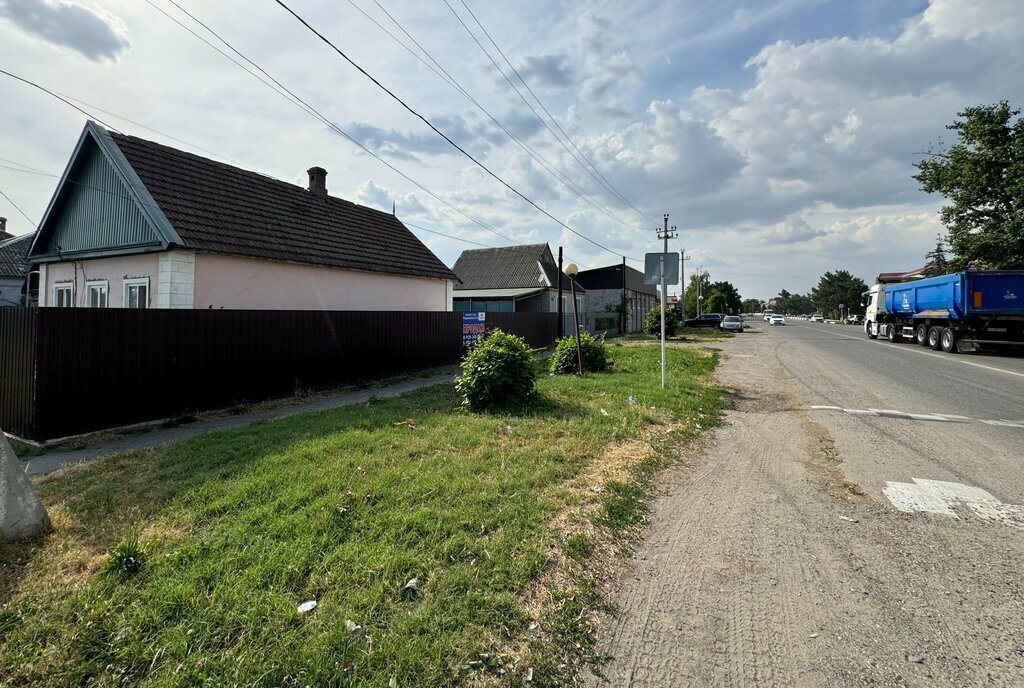 дом р-н Кировский г Новопавловск ул Центральная фото 3