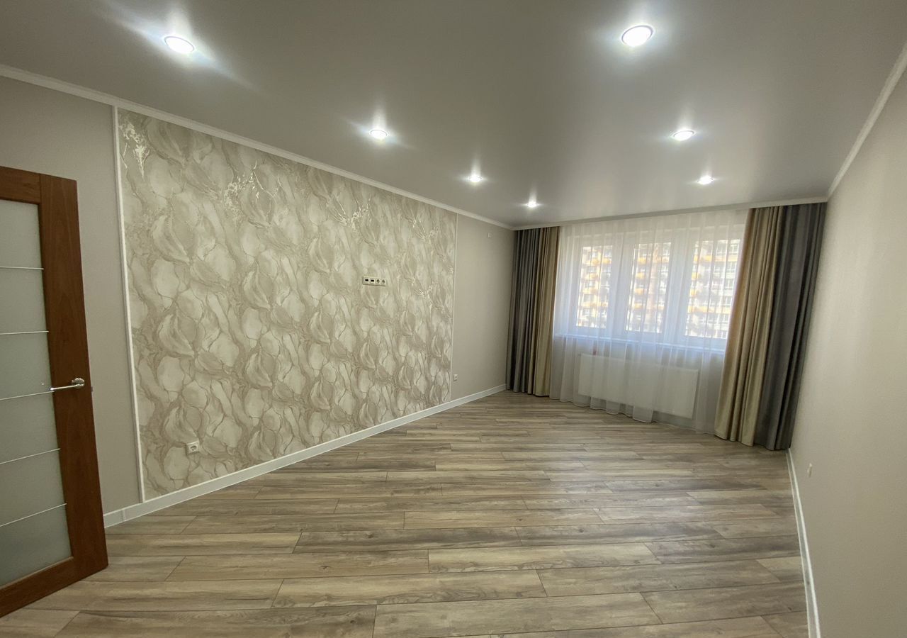 квартира г Краснодар р-н Карасунский ул им. Мачуги В.Н. 166ак/2 фото 3