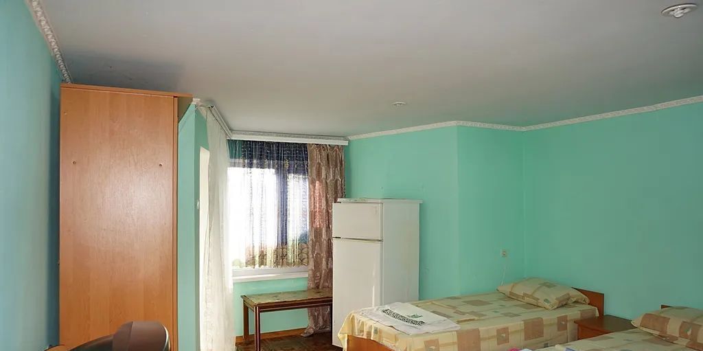 комната г Феодосия пгт Приморский ул Бусина 2 фото 3