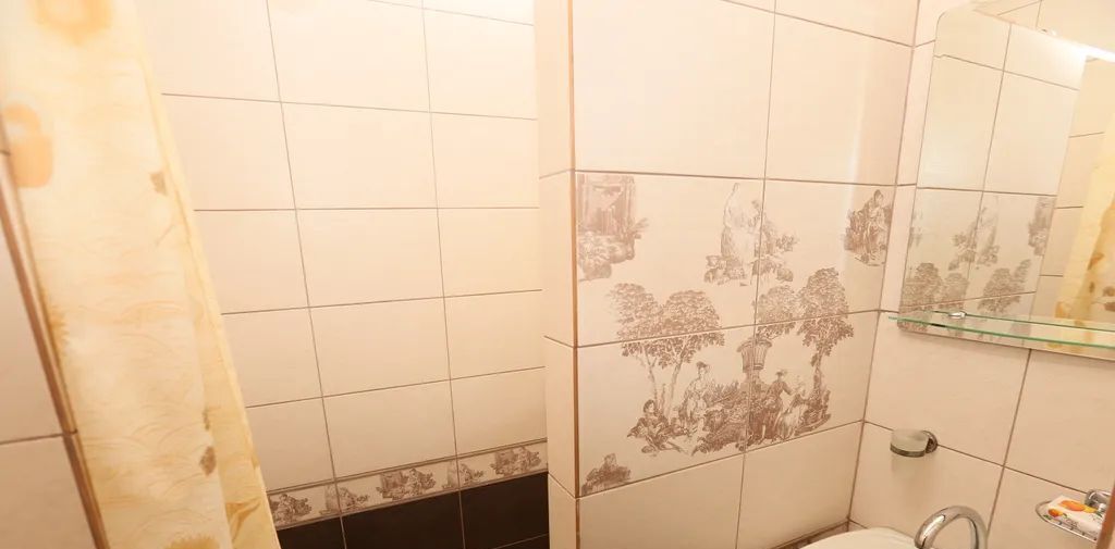 комната г Усинск ул Ленина 9 фото 3